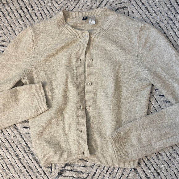 H&M Beige Cardigan Sweater - Picture 3 of 3